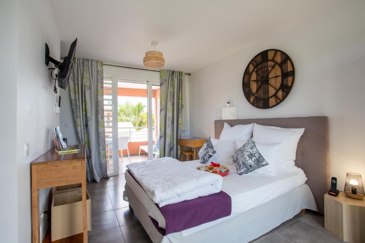 Hotel Guadeloupe Palm Suites Saint-Francois  Buitenkant foto